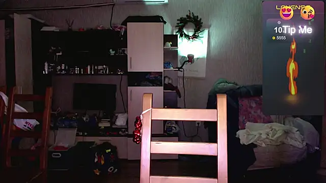 Snapshot of mischellemeow13 chatting on November 25, 10:21 pm mischellemeow13 online show from November 25, 10:21 pm