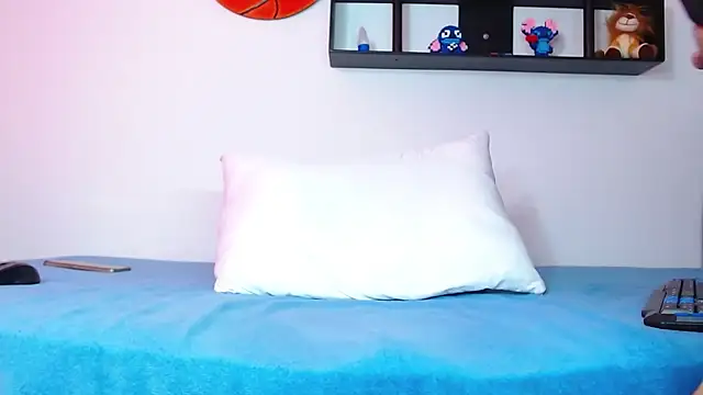 akeemdavid 05 online show from March 19, 4:33 pm