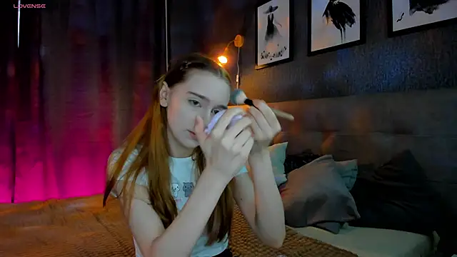 Lesi Moonie01 online show from October 3, 7:49 am