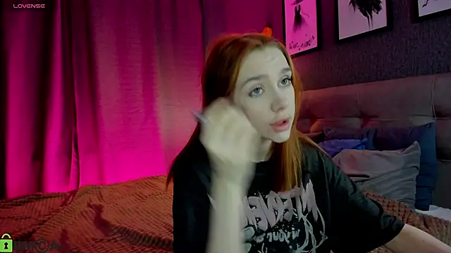 Lesi Moonie01 online show from April 18, 9:24 am