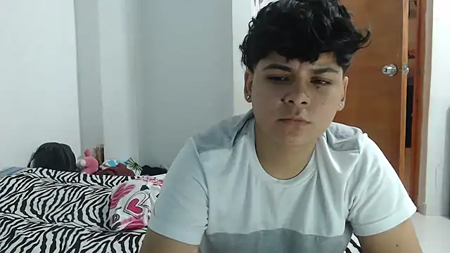 Snapshot of SHARLOTTE_MORGAN chatting on December 21, 5:47 am SHARLOTTE MORGAN online show from December 21, 5:47 am