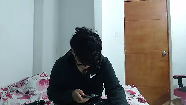 Snapshot of SHARLOTTE_MORGAN chatting on January 11, 2:52 am SHARLOTTE MORGAN online show from January 11, 2:52 am