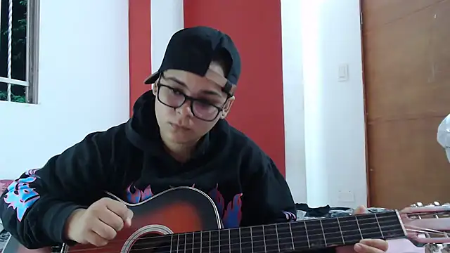 Snapshot of SHARLOTTE_MORGAN chatting on March 9, 1:46 am SHARLOTTE MORGAN online show from March 9, 1:46 am