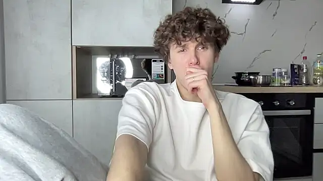 alyx garden online show from February 25, 11:31 am