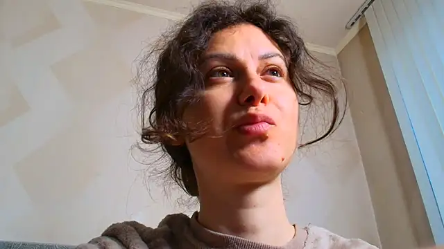 LeggyLover90 online show from May 13, 4:59 pm