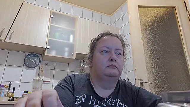 melissaBlessing online show from July 9, 11:20 pm