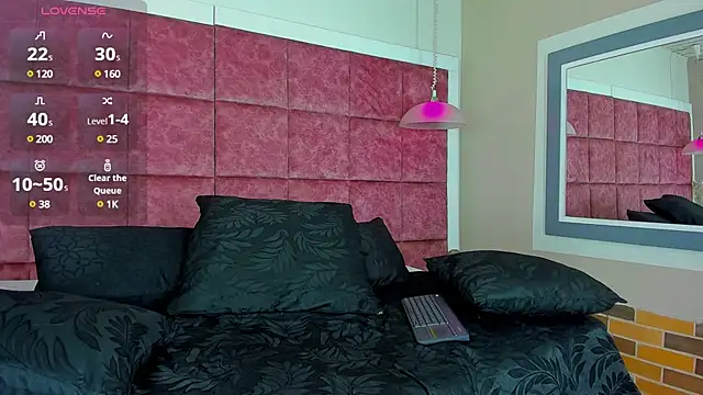 Drake Nassir4 online show from December 31, 2:14 pm