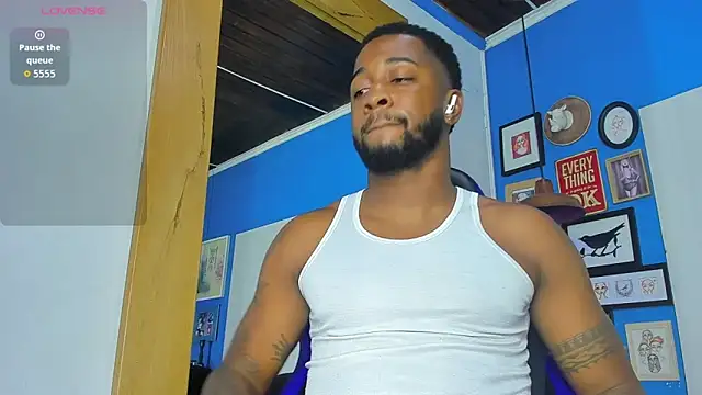 Drake Nassir4 online show from October 17, 8:55 pm