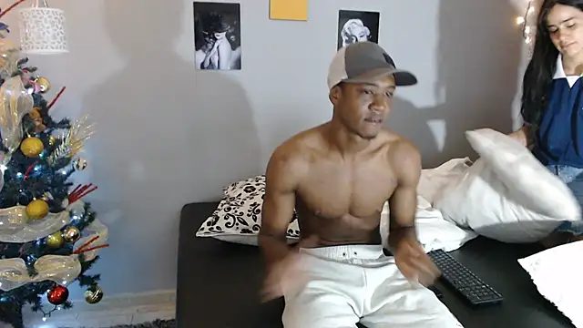 Snapshot of Kimandyuk chatting on December 19, 7:29 pm Kimandyuk online show from December 19, 7:29 pm