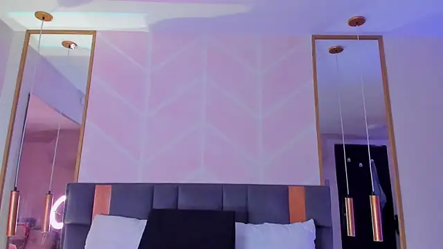 GabyPetit online show from January 17, 7:50 pm