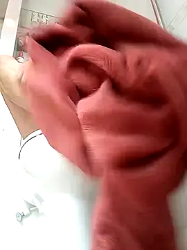 Snapshot of doggiepossession chatting on February 26, 6:47 am doggiepossession online show from February 26, 6:47 am