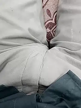 Snapshot of Mr_joh chatting on November 8, 1:00 pm Mr joh online show from November 8, 1:00 pm