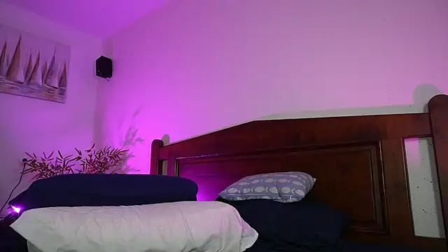 Snapshot of OliviaOcean69 chatting on January 18, 2:23 pm OliviaOcean69 online show from January 18, 2:23 pm