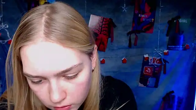 MademoiselleCl online show from January 8, 1:13 pm