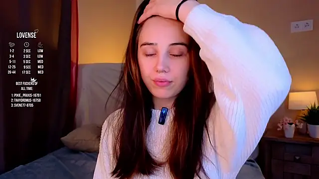 Snapshot of GillianDowdey chatting on October 12, 2:54 am GillianDowdey online show from October 12, 2:54 am