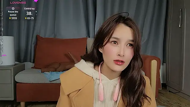 Snapshot of Youth3_ chatting on January 14, 8:04 pm Youth3  online show from January 14, 8:04 pm