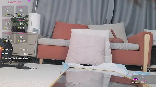 Snapshot of Youth3_ chatting on February 20, 4:57 pm Youth3  online show from February 20, 4:57 pm