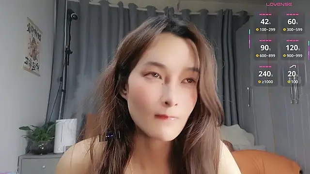 Snapshot of Youth3_ chatting on March 8, 9:40 pm Youth3  online show from March 8, 9:40 pm