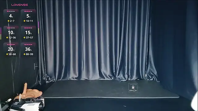 Snapshot of Youth3_ chatting on September 12, 3:23 pm Youth3  online show from September 12, 3:23 pm