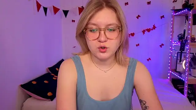 leazy peazy online show from June 13, 5:05 am