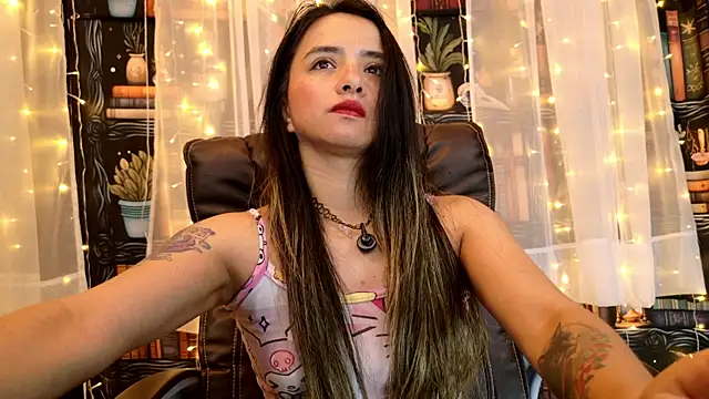 julietta   jackson online show from July 8, 8:46 pm