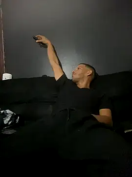 Chico Bellaco online show from November 2, 5:43 am