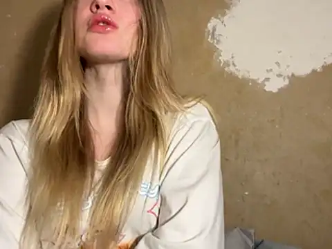 saint cat25 online show from February 18, 9:22 pm