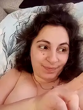 Snapshot of ShelaDiass chatting on March 7, 5:48 am ShelaDiass online show from March 7, 5:48 am