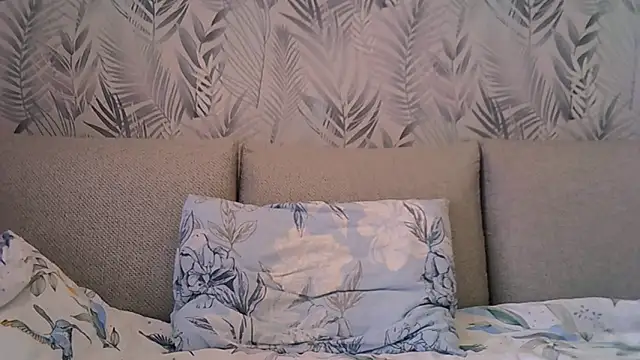 Snapshot of ShelaDiass chatting on March 14, 7:36 am ShelaDiass online show from March 14, 7:36 am