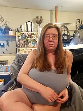 MsShelby40 online show from February 22, 9:24 pm