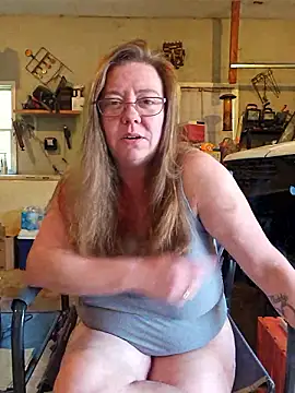 MsShelby40 online show from June 12, 6:51 pm