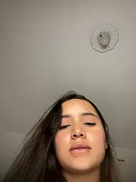 MollySanders    online show from January 9, 1:18 am