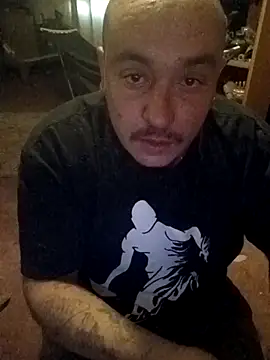 Snapshot of wilsons12 chatting on April 26, 12:47 pm wilsons12 online show from April 26, 12:47 pm