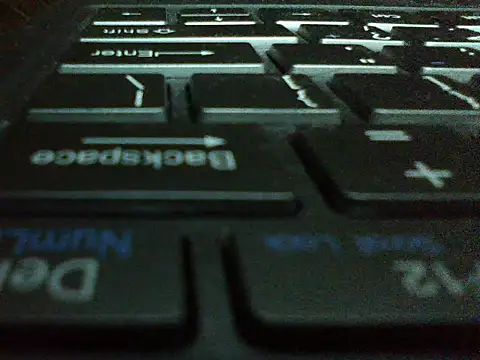 Snapshot of FROL83 chatting on May 16, 1:13 am FROL83 online show from May 16, 1:13 am