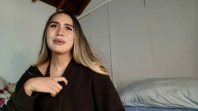 sahara sweet00 online show from December 18, 6:10 am