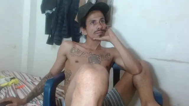 damian bottom bigcock online show from December 14, 8:35 pm