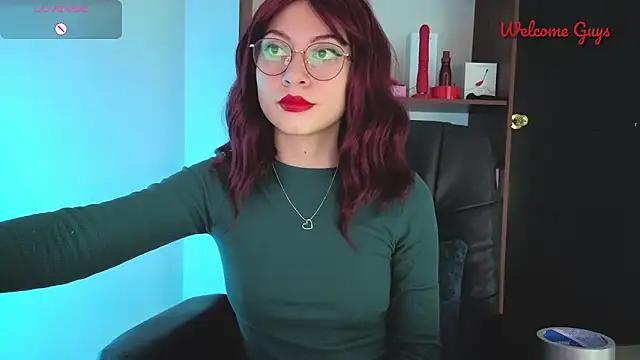 Snapshot of Celeste_Ford_18 chatting on February 25, 11:47 pm Celeste Ford 18 online show from February 25, 11:47 pm