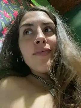 isadelasestrellas online show from March 20, 6:53 pm