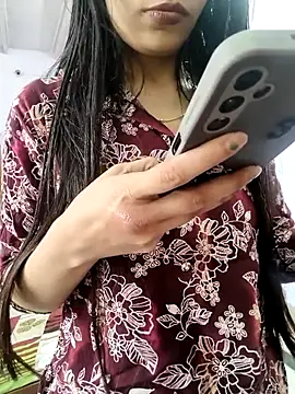 priya sharma02 online show from February 10, 7:56 am