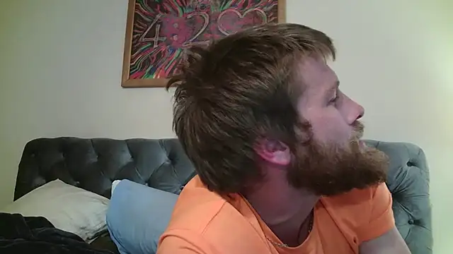 Snapshot of dcrick978 chatting on February 4, 4:40 am dcrick978 online show from February 4, 4:40 am