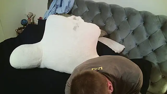 Snapshot of dcrick978 chatting on March 23, 12:14 am dcrick978 online show from March 23, 12:14 am