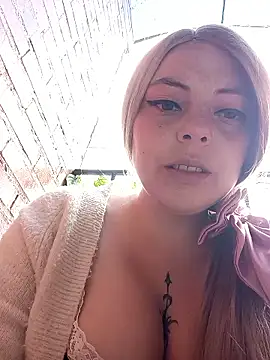 madelaine- online show from January 13, 6:24 pm