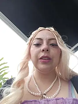 madelaine- online show from February 11, 7:19 pm