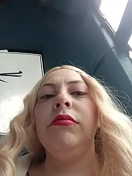 madelaine- online show from February 16, 6:59 pm