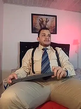 Snapshot of tony_landri chatting on October 23, 3:06 am tony landri online show from October 23, 3:06 am