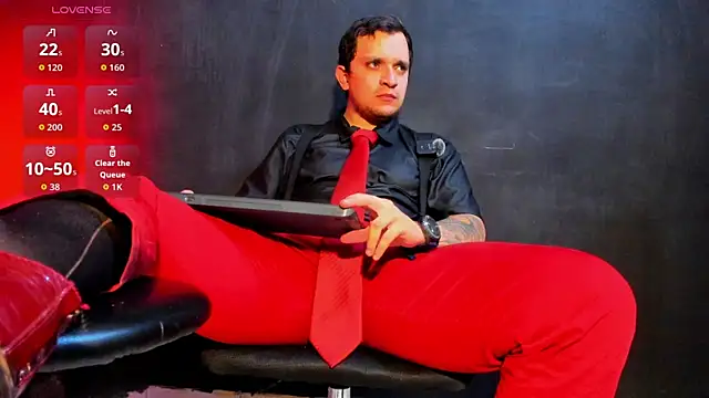 Snapshot of tony_landri chatting on July 14, 5:01 am tony landri online show from July 14, 5:01 am
