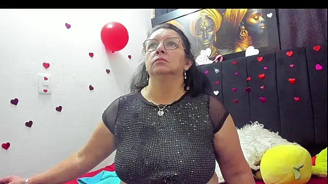 Evaaross 2345 online show from February 16, 2:13 pm