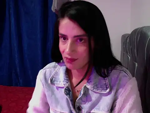 Snapshot of BulmaStar chatting on June 15, 4:47 am BulmaStar online show from June 15, 4:47 am