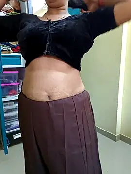 PayalSharmahot143 online show from May 12, 5:04 am