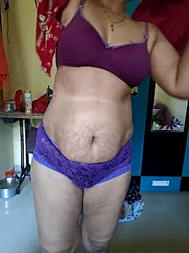 PayalSharmahot143 online show from May 30, 1:46 am